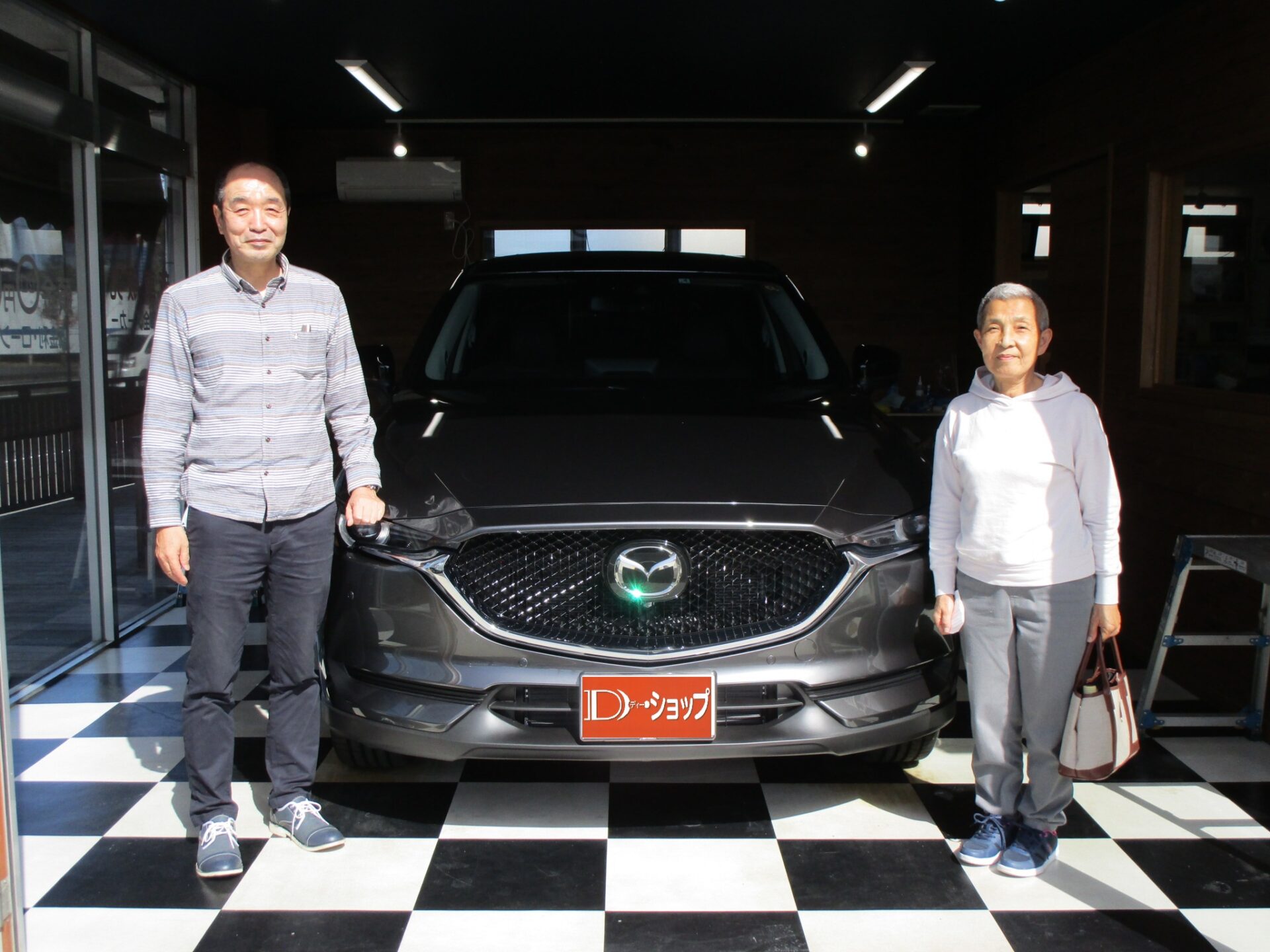 Cx 5にboseとサンルーフ付けるなら ブラックトーンエディション がイチオシのおすすめグレードです